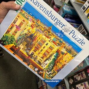 Ravensburger Colorful Cityscape Puzzle 1500 pc